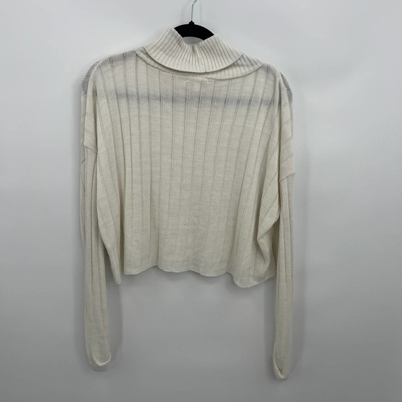 Abound Sweaters - Abound Women's Ribbed Knit Long Sleeve Cropped Turtleneck Size L
